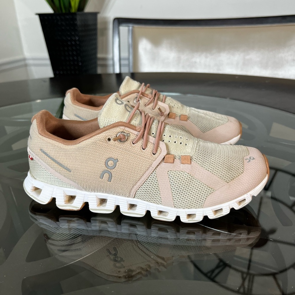 Cloud 5 women's sneakers in the Rosebrown Fog Women’s Sz 7 - Picture 2 of 5